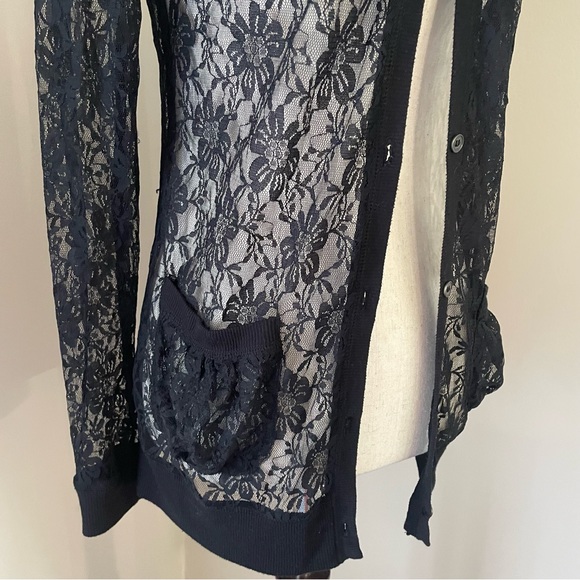 XXI F21 Black Lace Long Sleeve Pocket Front Cardigan Sweater Medium - Picture 3 of 7
